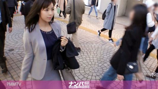 200GANA-2068 진짜 소프트, 첫 촬영. 신주쿠에서 운수 좋은 이름을 가진 미녀 "레이와'씨를 찾았습니다★ 술을 마시게 해서 호텔로 데려가 스타킹을 찢고 대담하게 사정시켰습니다♪ 슬렌더한 몸매가 돋보이는 서드 포지션은 필견!!