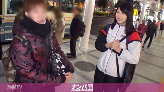 200GANA-2242 Seriously softcore, first shoot. 1447 Tall 175cm sports JD with huge breasts acquired!! A serious-looking badminton girl is led by the male actor&quots pace, exposing her F-cup massive breasts, and her sensitive parts are stimulated with an elect