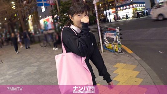 200GANA-2283 マジ軟派、初撮。 1482 アニメ好きな18歳の美少女にフィギュアを買ってあげるかわりにホテルイン！年上大好きなロリ娘がおじさん男優に押されてセックス！！アニメ声でヨガり、飛び出す淫語が卑猥すぎて必見！！！！