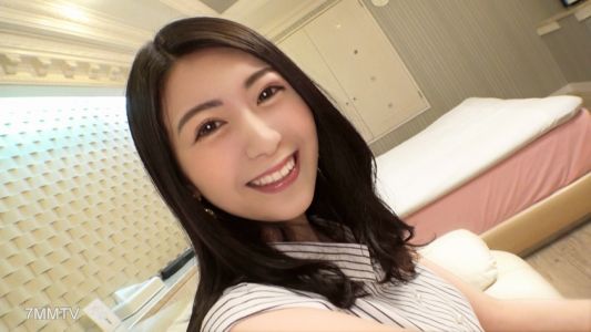 SIRO-4196 【First Time】【Pure and Beautiful Nude】【Increasing Sensitivity】A slender, elegant beauty loves intense thrusting. She rocks her beautiful ass, and faint gasps echo through the room. Apply for AV via the net→AV Experience Shoot 1281