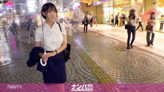 200GANA-2356 マジ軟派、初撮。 1531 『一緒に冷やし中華を食べてください！』冷やし中華を食べるつもりでついてきた新卒OLが男優の餌食に！！プルンプルンFカップを揺らしながら悶絶！久しぶりのセックスでガクガク痙攣が止まらない！！スケベすぎる素人さんでした！！