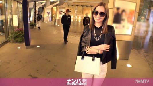 200GANA-2377 진짜 소프트한, 첫 촬영. 아자부 1548에서 발견한 미인 라운지 아가씨!! 후원자 할아버지를 위해 키운 놀라운 기술들을 모두 공개!! H컵의 가슴을 흔들며 허리를 흔들어 절정을 반복한다!!