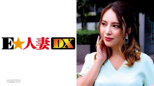299EWDX-341 고층 아파트에서 살고 있어 모든 게 있는 것 같지만 마음의 공허함이 외로움을 풍기고 있다. 일광욕 자국이 역겨운데 그 털 없는 아줌마