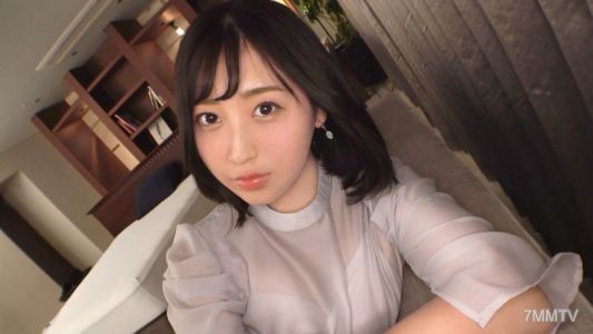 SIRO-4834 【初拍】【可憐氣氛】【隱藏的色情潛力】優雅的清純系服裝店員被挖掘。手指融化般地熱烈濕潤的肉縫被巨根插入，房間內充滿了淫靡的叫聲… 網路報名AV→AV體驗拍攝 1781