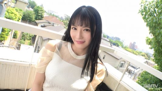 SIRO-4928 【G罩杯×公務員】雖然在嚴肅的工作中努力奮鬥，但卻能把小弟弟整根吞進去的淫亂口交！忍不住插入後，G罩杯晃動著高潮連連.. 網路申請AV→AV體驗拍攝 1901