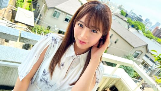 SIRO-5152 【看似清純實際…】【「舒服」的連續攻擊】愛撫性感帶的小穴就能噴出快樂的淋浴！大奶子晃動深度鬼插！【初拍】網路投稿AV→AV體驗拍攝 2053