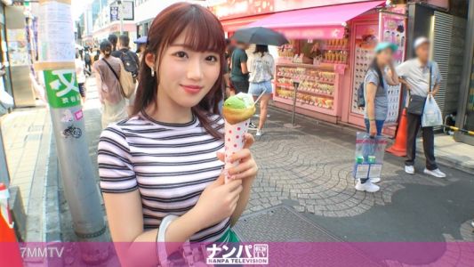200GANA-2999 Seriously soft on women, first shoot. 2015 Smiling and cute pizza shop employee gets picked up! G-cup bombshell with pent-up sexual frustration!!! Secretly satisfies her sex drive without her boyfriend knowing!!