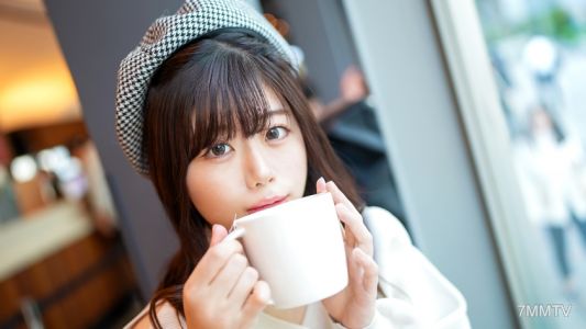 SIRO-5248 「請狠狠責罵我吧……。」藥學系努力讀書的才女大學生登場！用陰茎插入就會變成淫亂臉忘記自己的人！注意高潮過度痙攣！【初拍】網路投稿AV→AV體驗拍攝 2142