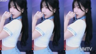 kbj24041643_helmi94_20231213
