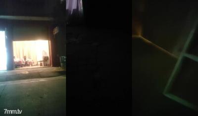 2022-5-5 【コンドームなし中出し】夜の歓楽街に遊びに行く家族みんなが選んだヒップスカートと美脚がセクシーな女の子