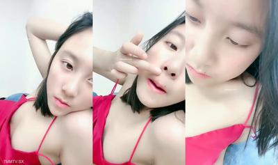 신인귀염둥이❤️ [귀엽고 귀여운 꼬맹이 세븐] 섹스친구들이 서로 핥아~ 물총~ 버티기 자위❤️ 예쁘다!
