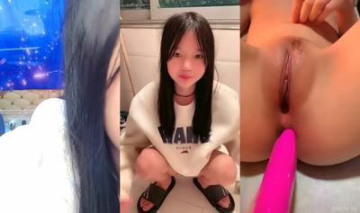 超極品清純小蘿莉，全程露臉尿尿給狼友看，把逼逼和道具洗乾淨口交小哥的大雞巴