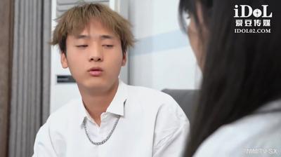 【國產AV首發愛豆傳媒】引領國產AV性愛新時尚ID5306《爆乳女友被哥哥橫刀奪愛》