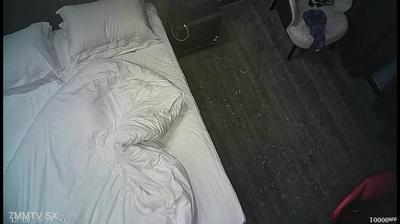 6-13 Xintai&quots first e-sports hotel sneak shot ❤️ Big dick guy fucks beautiful girlfriend and boyfriend keeps playing computer, causing her to wait on the bed