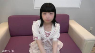 fc2-ppv 4654409 【처음】캔디 시스템 아이돌 스타일, 흰색 투명한 몸과 어울리지 않는 명기. 성인 정액을 주입