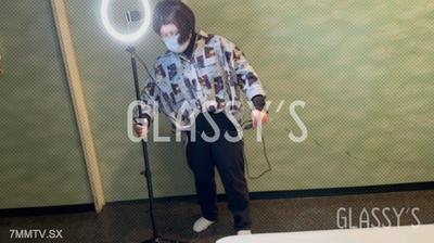 fc2-ppv 4685127 #19 新手員工內射與口交射精│GLASSY'S