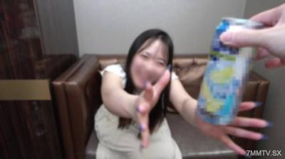 fc2-ppv 4720687 【총 3발 사출】제한기를 해제한 음란한 흰 피부 조루 질툭물 엄마. 자신의 쾌락을 얻기 위해 순도 100의 정액을 짜낸다.