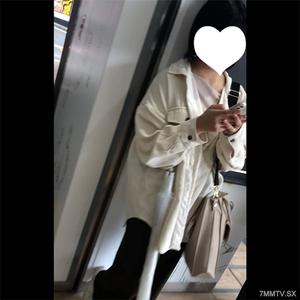 fc2-ppv 4779126 【先着30名500円オフ】はるか18歳・顔射_1。アイドル級逸材っ子が*に謝罪しながらカメラ目線顔射！ 禁断の扉を開くまでの一部始終（045） | FC2電子市場
