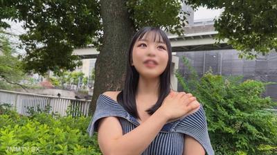 fc2-ppv 4807885 露出度高的淫亂哈普巴酒吧常客老婆娘，被干到爆炸連聲尖叫的三十歲受虐女