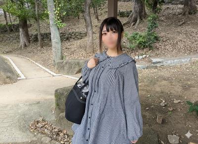 fc2-ppv 4804765 2日まで1090pt!! 【初】※爆乳コスプレイヤー あの人気コスプレイヤーが㊎欠で高収入バイトに応募!! か弱いオ口でムスコをご奉仕、/さいごは、奥まで大量「中だし」シソン注入!! | FC2電子市場