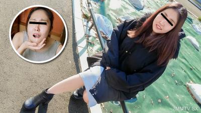 021126_100 한입에 삼키는 유부녀들 145 ~남편도 마셔본 적 없는 젊은 아내의 첫 정액~