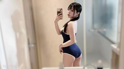 fc2-ppv 4912654 【Uncut】Skipped swimming class 18-year-old girl♡ Punished with her first ever deepthroat! Fucked raw and creampied in her tight pussy trained by swimming♥※Includes high-quality unreleased bonus | FC2 Electronic Market