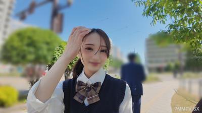 fc2-ppv 4953812 Unedited &ltSuper Cute ♡ Former Idol Student&gt Secret graduation trip with boyfriend, bareback inside her. Her lewd nature exposed, she was so into it that she didn&quott want to go back from the hot spring trip.