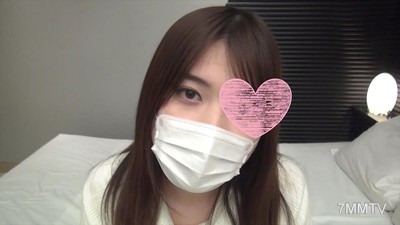 FC2-PPV 762165 初次拍攝♥外貌與風格皆屬上乘的S級美女接待員用真陽具讓陰道高潮♥最後甚至露臉要求生射內射♥其實她是個受虐狂，喜歡下流的美女，被隱語調教後解除限制♥「硬硬的陰莖在體內抽動著啊♥♥」