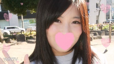 FC2-PPV 816729 全顔出し♥現役S級JDの止まらない幼膣痙攣イキ♥見られて感じる変態性欲覚醒で公開オナニー初体験♥連続イキでベッド濡らす洪水敏感おまんこ♡【モザ無】おまけ写真集付