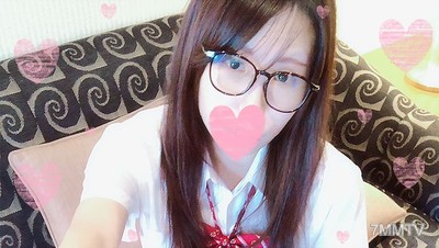 fc2-ppv 1030795 危険日中出しNTR♥清楚系メガネ美女「生はダメ…♥」言葉と裏腹に発情おまんこ開いて生ハメ懇願♥グラインド騎乗位で子宮密着亀頭擦ってザーメン搾取→妊娠確実完堕ちアクメ♥【モザ無】おまけ動画付