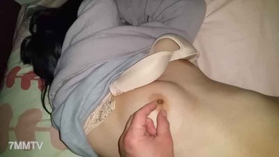 fc2-ppv 1045033 【Personal Photography】Secret fuck buddy of the boyfriend in the same class and ♡ another fuck buddy"s unauthorized nighttime sex