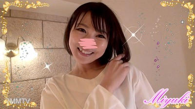 fc2-ppv 1136198 【셀럽 아내】미유키 씨【저녁 얼굴 극이키 편】 미인 아내의 검은 T백 미뼈를 쓰다듬어대! 위쪽을 향한 미유방도 주무르기만 해! 전동 마사지로 가버리게 해! 음란한 말만 연발★애액을 흘리며 천국에 오르다【보너스】＆【동시 구매 보너스 포함】【풀 HD】