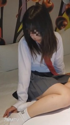 fc2-ppv 1290782 【個撮】私立女子校①大人しい文学少女。転校前、最後の中出しハメ撮り