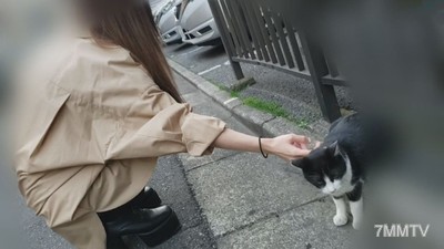 fc2-ppv 1348819 【顔出し・無修正】イキすぎる細身のヘアメイク専門学生花見酒セックス(57分)