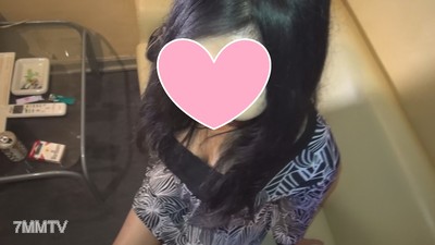 fc2-ppv 1392716 【個人撮影】【不在編】顔出し ハイテンションな47歳の奥様に、中出ししちゃいましたwww【高画質版有】