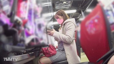 fc2-ppv 1448399 【Amateur Solo Shoot】Save the woman who blew her money at a pachinko parlor! Successfully took her out, but that girl was dangerous! Sex addict screaming non-stop dirty talk! Arching back in intense orgasm! Screaming for internal ejaculatio