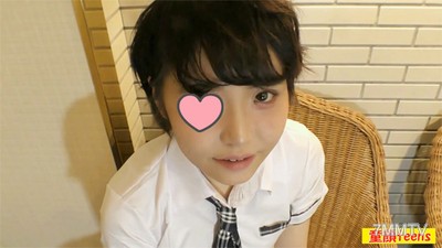 fc2-ppv 1595548 『안에 쏴줄게』 『네…』 순진하고 귀여운 18살 소녀의 자라나는 음모가 있는 성기를 내사정【개인 촬영】