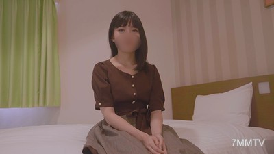 fc2-ppv 1588940 【Self-shot】Rika, a 20-year-old female college student and hostess, was made to wear super perverted underwear and I ended up doing live bareback!