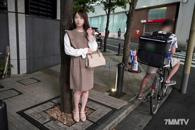 fc2-ppv 1702530 &quotPersonal Photography&quot Leaked: Clear Footage of Affair with Local Announcer in Tokyo Late-Night Love Hotel Stress Relief Real Sex (Internal Ejaculation) (First Release)