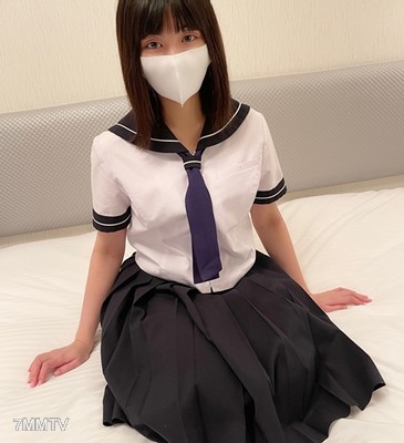 fc2-ppv 1768996 【個撮無・黑暗路線・珍貴的黑髮素顏上等美少女】強迫她脫下制服全裸服務SEX了ｗ笨拙的騎乘位發出好聽的聲音哭叫著的美少女，我確實射在最深處～！