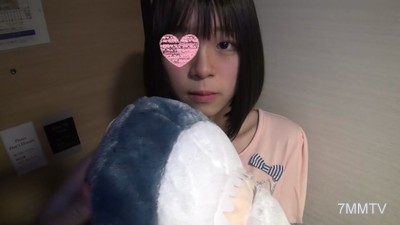fc2-ppv 1852875 1학년 현역 메이짱과 재회. 중출에 겁먹은 표정에 배덕감을 느끼며 어린 음부에 생치킨에서 진한 정액을 주입.