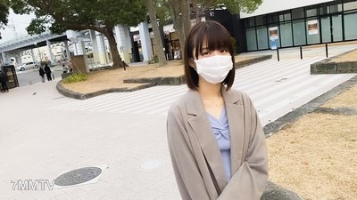 fc2-ppv 1847794 TKBZ#012 ☆Working at a famous bookstore in Tokyo☆ Black-haired beauty (26) shows off her hairless pussy while riding without a condom Can't hold back and shoots inside