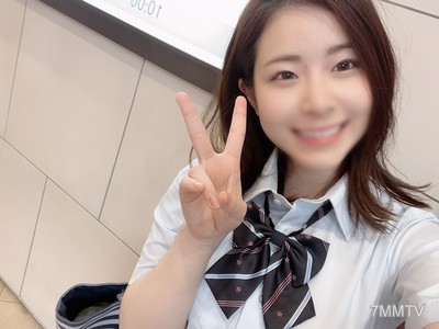 fc2-ppv 2309526 ★插得太多注意★超可愛的E罩杯女學生★小胖叔叔的真陽根長時間干她