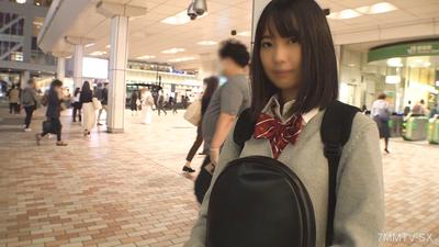 fc2-ppv 2209838 Flat-chested girl ○gen ★ Caught filming a current J○ the same age as his own daughter ★ Old man&quots dick inserted into a teen&quots wet, wet beautiful pussy