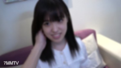 fc2-ppv 2510013 18歲白皙纖細美少女，乾淨整潔的千金小姐大學生。雖然氣質高雅卻因濕潤的陰道而喘息不止達到高潮。人生中第一次大量射精在臉上讓她失神狀態。