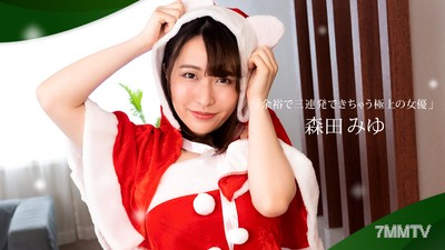 122421_001 I can easily do a triple round with this top-tier actress
