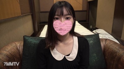 fc2-ppv 2622283 可愛すぎるメイドさんと二人でホテルへ。経験の少ない美少女の狭い性器に大量の精子を放出。 {
