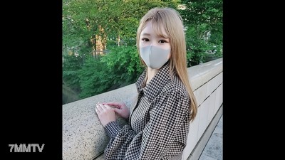 fc2-ppv 2742024 【Limited Quantity!! Uncut】A current blonde college student who posts obscene selfies on Instagram to attract customers to a girls&quot bar and make a living gets creampied!!