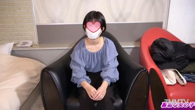 fc2-ppv 2828131 【個撮顔出し】No104 花音ちゃん18歳 経験1回の初心で控えめな美少女が初めての玩具で抑えきれない快感・・・ {