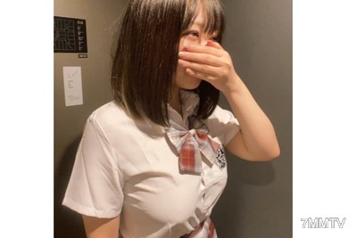 fc2-ppv 2892284 從九州的鄉下來到東京，享受了狐狸臉的G罩杯美少女的胸部，用玩具讓她高潮不斷。 里里子